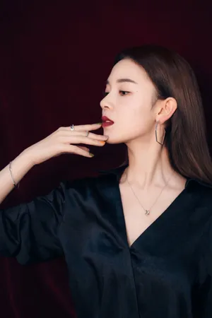 陈瑶黑色系酷美写真图片_5
