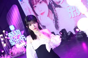 赖美云治愈系甜美写真图片