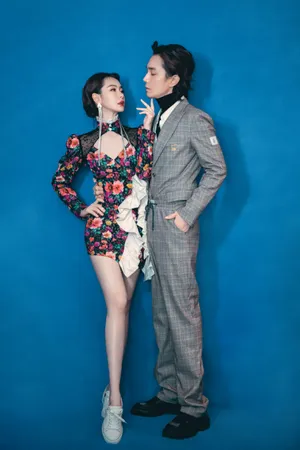 戚薇这样唱好美性感图片_13