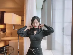 吴宣仪性感知性私服图片_6
