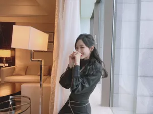 吴宣仪性感知性私服图片_8