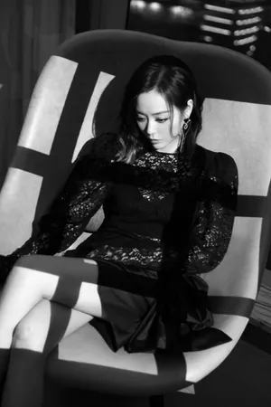 张靓颖唯美浪漫写真图片_10