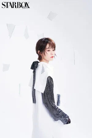 刘雅瑟性感时尚写真图片_3
