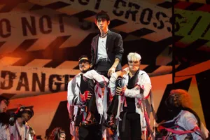 易烊千玺2019玊尔演唱会高清图片_5