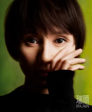 袁泉杂志开年大片写真图片_2