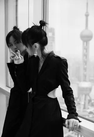 周笔畅时尚酷美写真图片_5