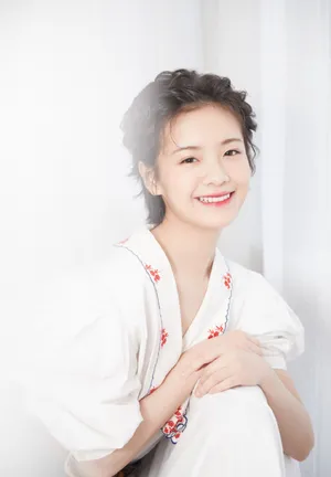 李庚希性感甜美写真图片_7
