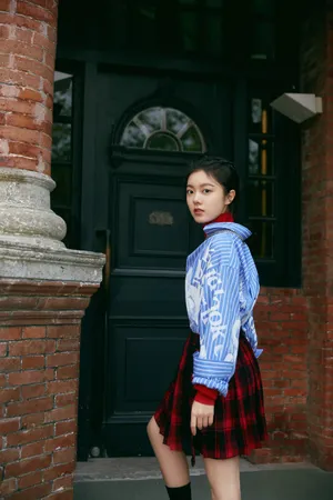 赵今麦甜美元气写真图片_9