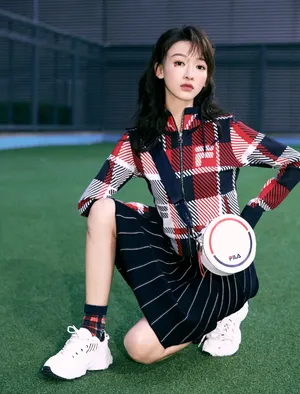 吴谨言圣诞甜美灵动写真图片