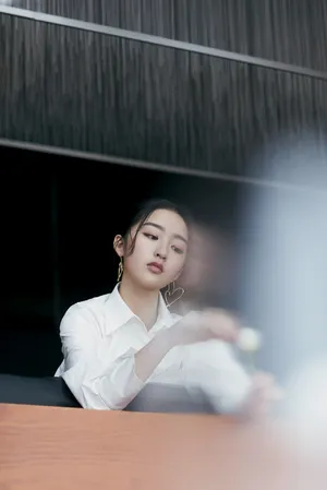 邓恩熙清纯养眼写真图片_5