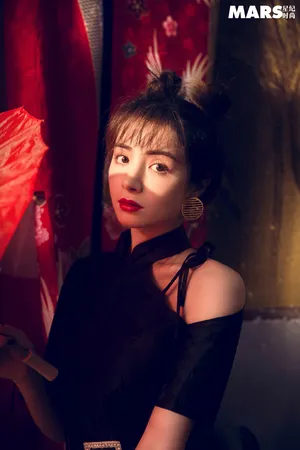 麦迪娜成熟魅力写真图片_3