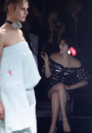 赵奕欢抹胸礼服性感图片_7