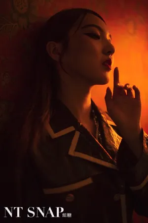 强东玥百变风格甜美写真图片_4