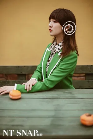 强东玥百变风格甜美写真图片_7