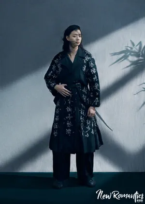 霍尊国风妆封面大片写真图片_5