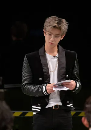 黄明昊《明星大侦探5》第七期图片_2