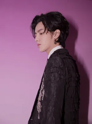 吴亦凡宫廷王子风写真图片_3
