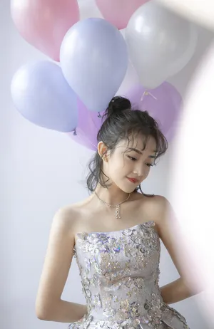 吴佳怡甜美灵动写真图片_2