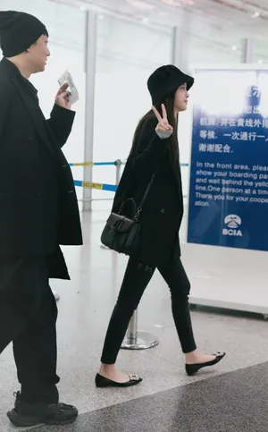 欧阳娜娜轻熟少女感写真图片_7