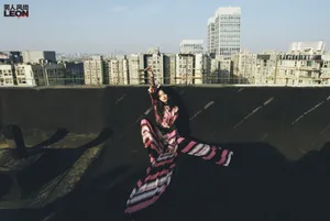 林允云朵卷发甜美写真图片_14