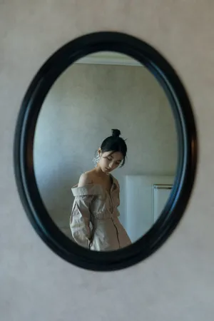 张子枫清新靓丽写真图片_3