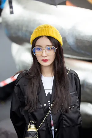 杨幂酷美性感写真图片_2