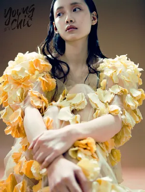 孙伊涵时尚典雅写真图片_2