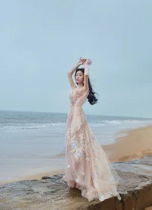 张碧晨唯美仙气写真图片_4