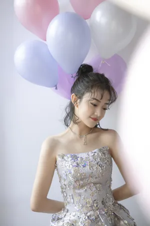 吴佳怡性感迷人写真图片_8