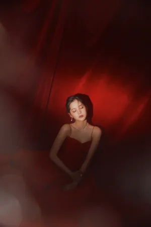 欧阳娜娜性感妩媚写真图片_7