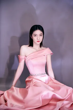 张雪迎甜美温婉写真图片_3