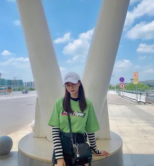 沈梦辰机场街拍图片_3