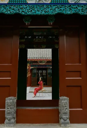 叶璇美艳复古写真图片