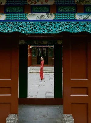 叶璇美艳复古写真图片_2