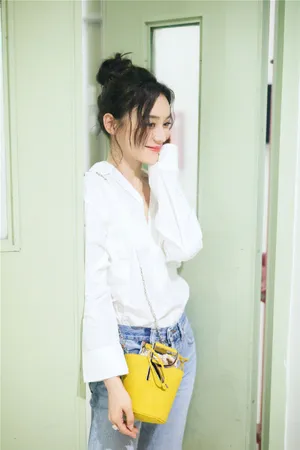 袁姗姗夏日糖果色系写真图片_8
