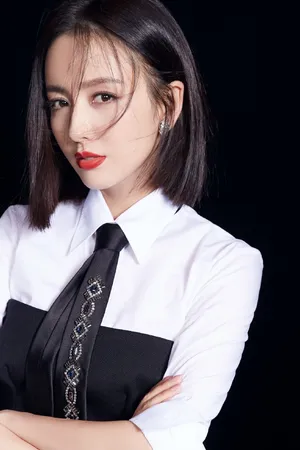 佟丽娅《鼠胆英雄》首映礼写真图片_3