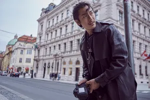 王东雅痞帅气街拍写真图片