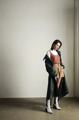 苗苗时尚百变杂志写真图片_8