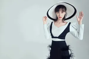 徐悦时尚养眼杂志写真图片_1