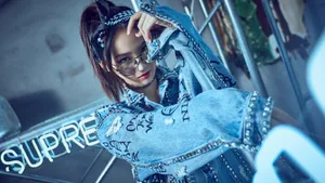刘力菲酷美时尚大片写真图片_5