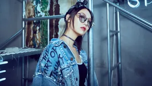 刘力菲酷美时尚大片写真图片_7