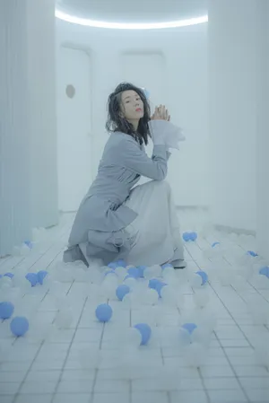 彭杨性感迷人时尚写真图片_8