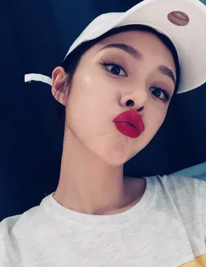 傅菁俏皮性感自拍照图片_4