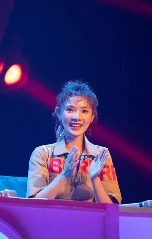 彭小苒甜美养眼节目剧照图片_7
