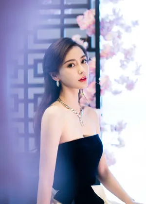 angelababy周大生珠宝性感图片_7