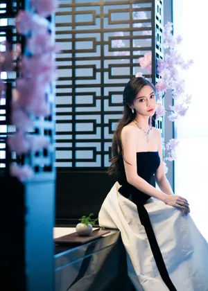 angelababy周大生珠宝性感图片_8