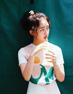 邓恩熙夏日清新生活照图片_4