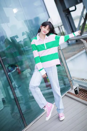 欧阳娜娜清新夏日写真图片_3