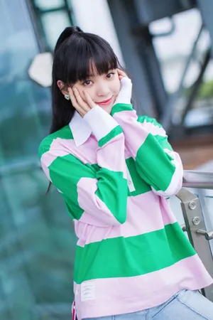 欧阳娜娜清新夏日写真图片_4