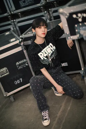 欧阳娜娜甜酷少女写真图片_2